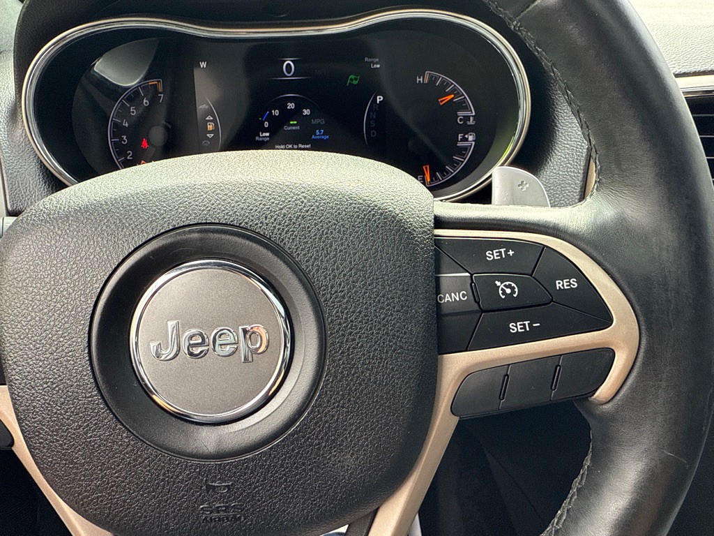 2014 Jeep Grand Cherokee Image 32