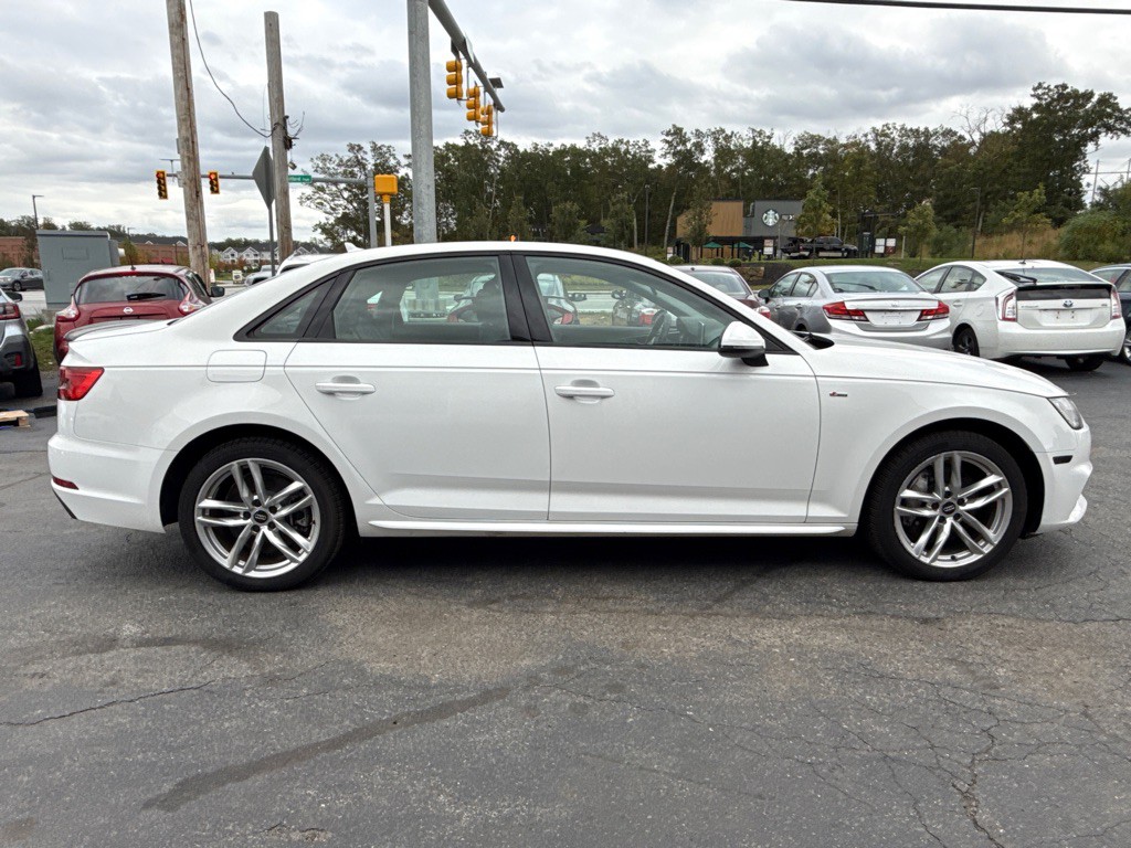 2017 Audi A4 Image 6