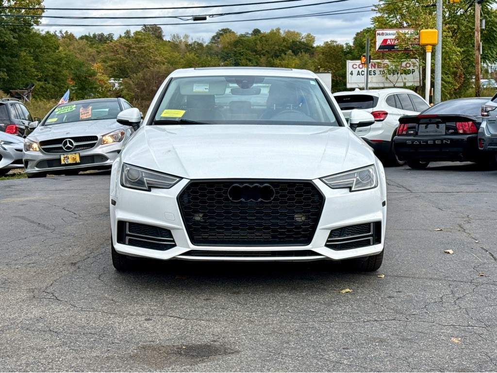 2017 Audi A4 Image 9
