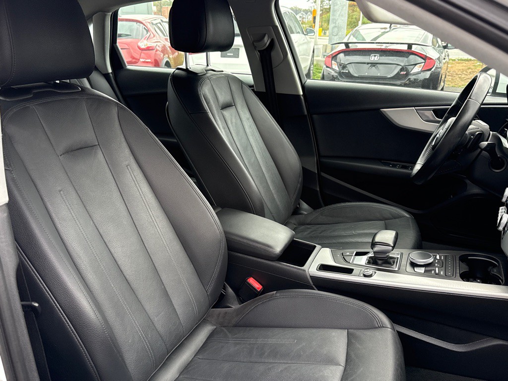 2017 Audi A4 Image 13