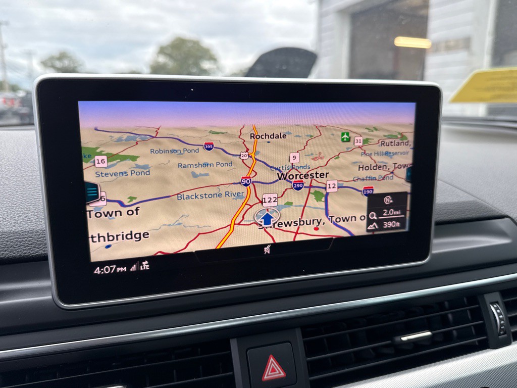 2017 Audi A4 Image 25