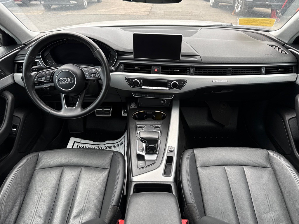 2017 Audi A4 Image 31