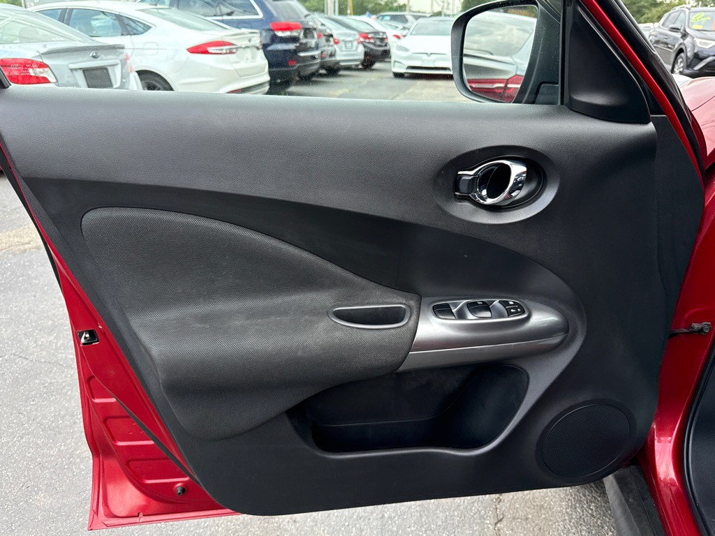 2016 Nissan Juke Image 23