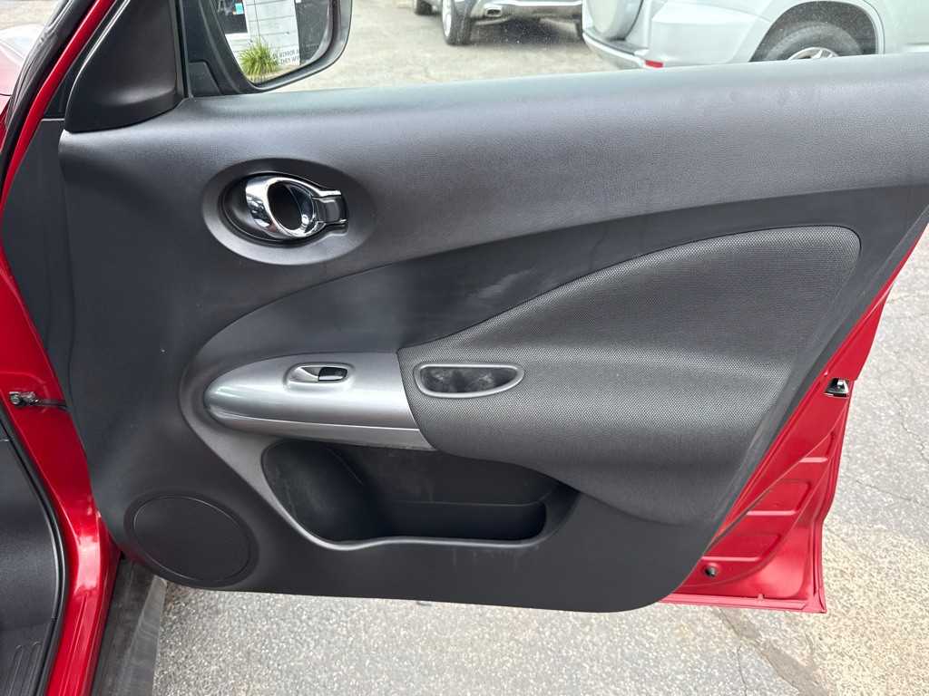 2016 Nissan Juke Image 26