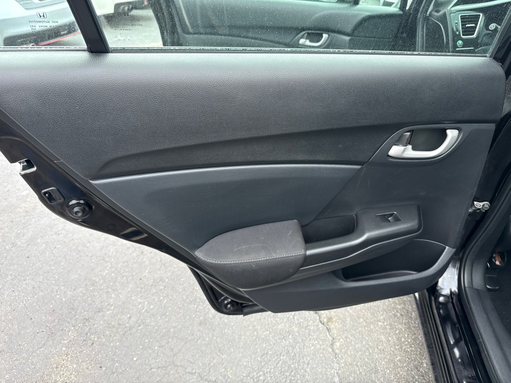 2015 Honda Civic Image 26