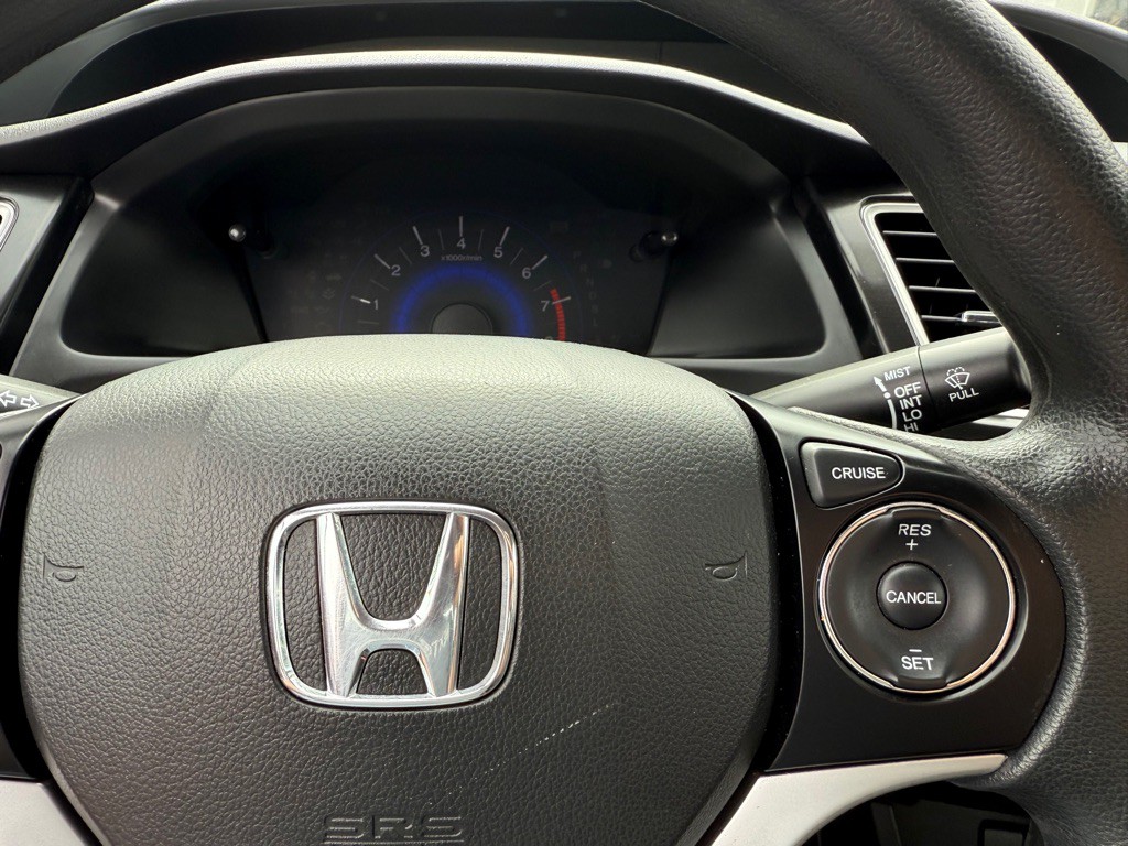 2015 Honda Civic Image 29