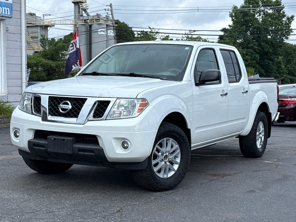 2017 Nissan Frontier Image 1