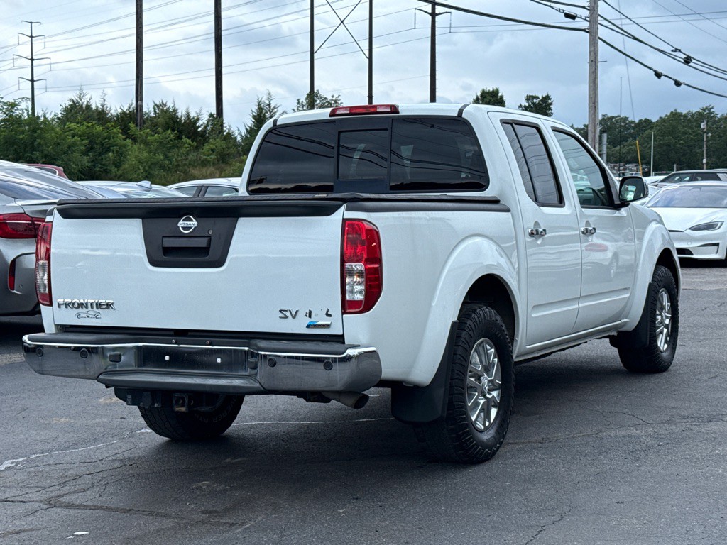 2017 Nissan Frontier Image 5