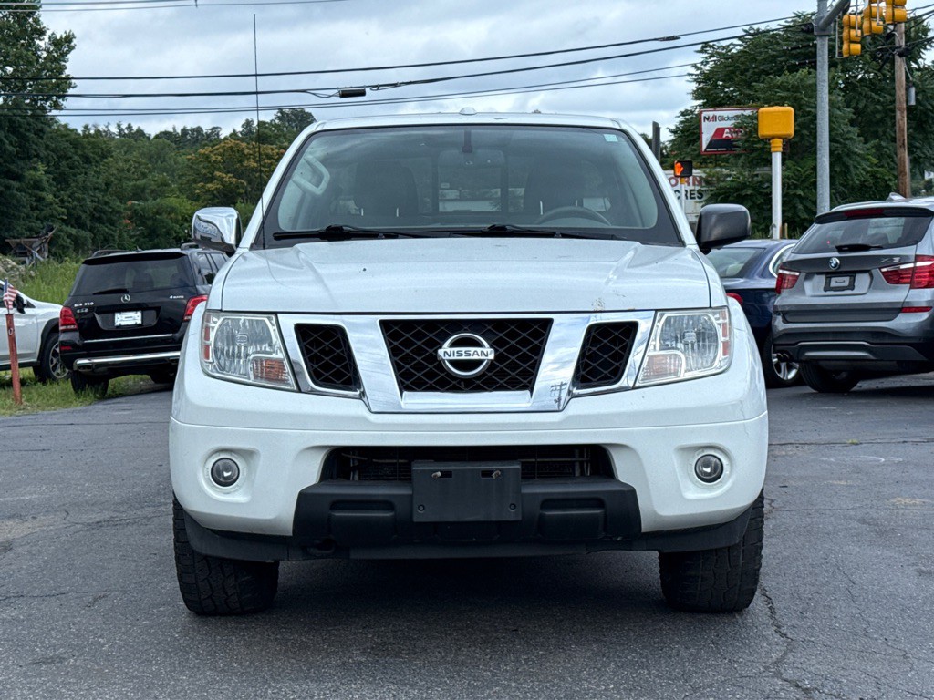 2017 Nissan Frontier Image 8