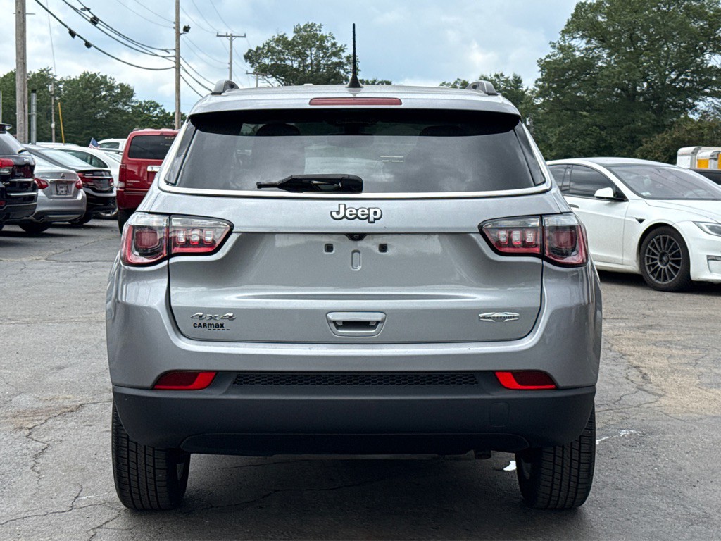 2020 Jeep Compass Image 4