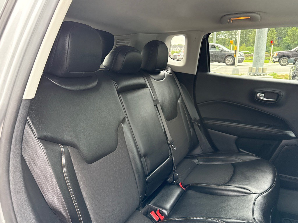 2020 Jeep Compass Image 14