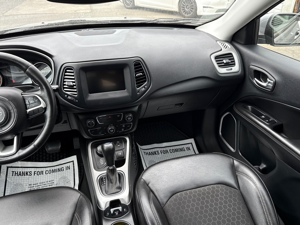 2020 Jeep Compass Image 19