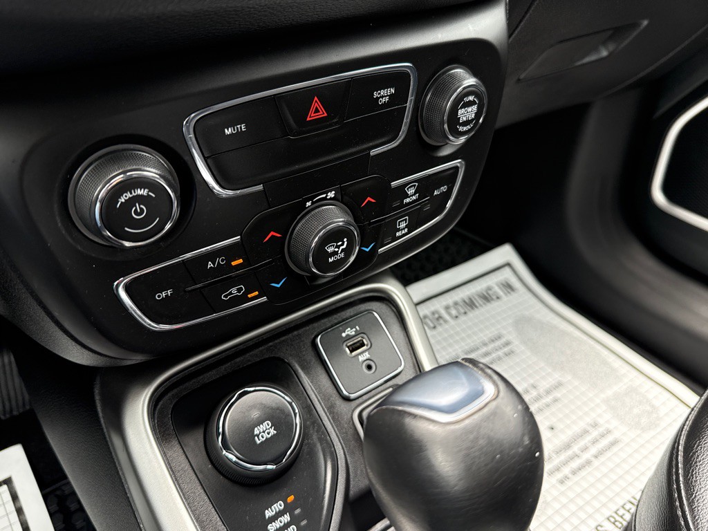 2020 Jeep Compass Image 26