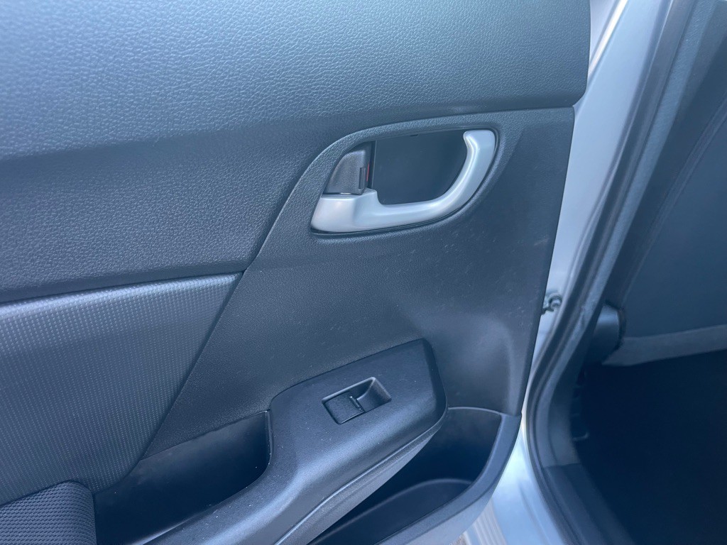 2014 Honda Civic Image 12