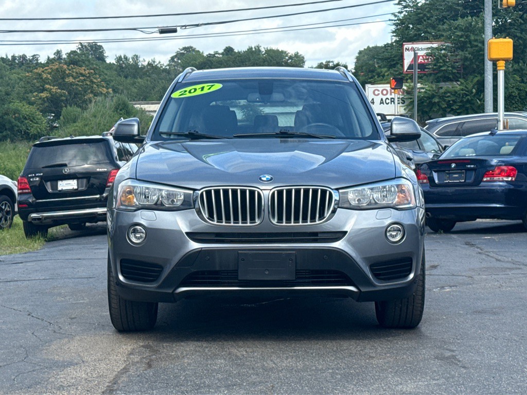 2017 BMW X3 Image 8