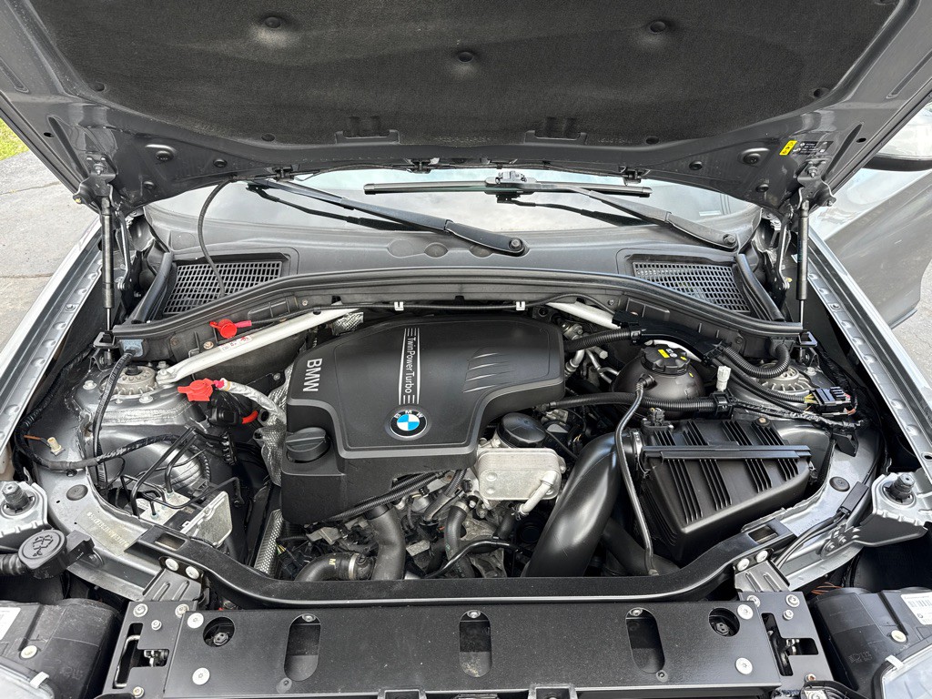 2017 BMW X3 Image 9