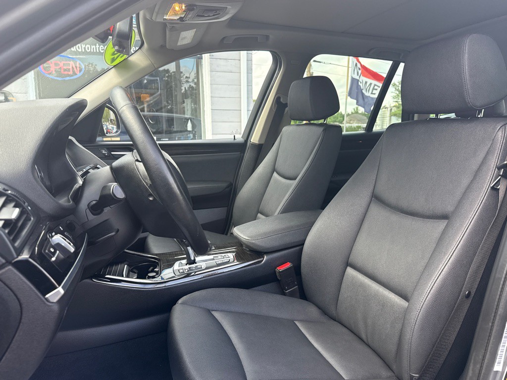 2017 BMW X3 Image 11