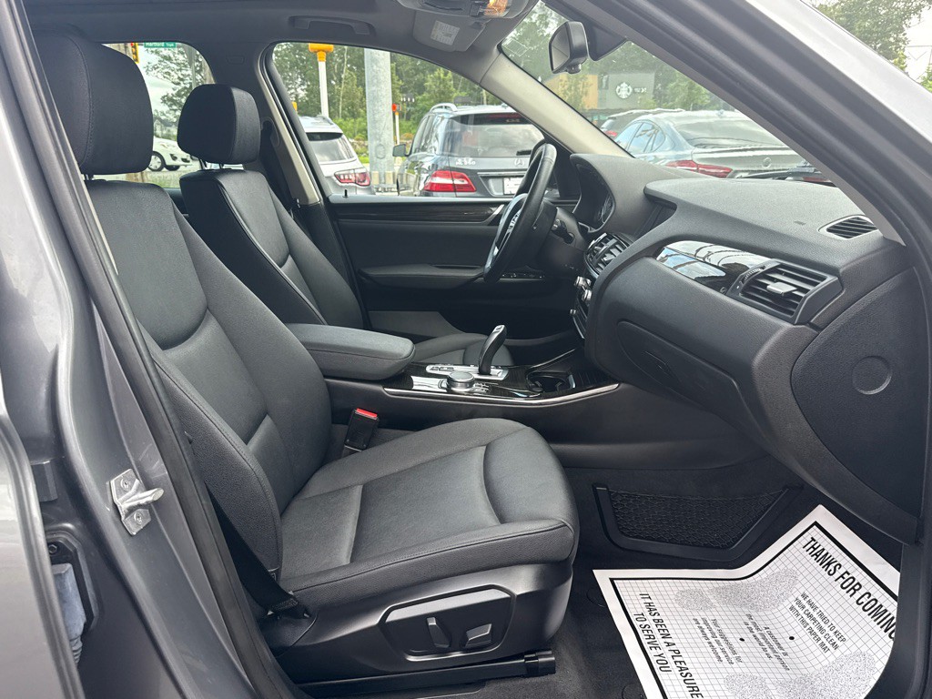 2017 BMW X3 Image 12
