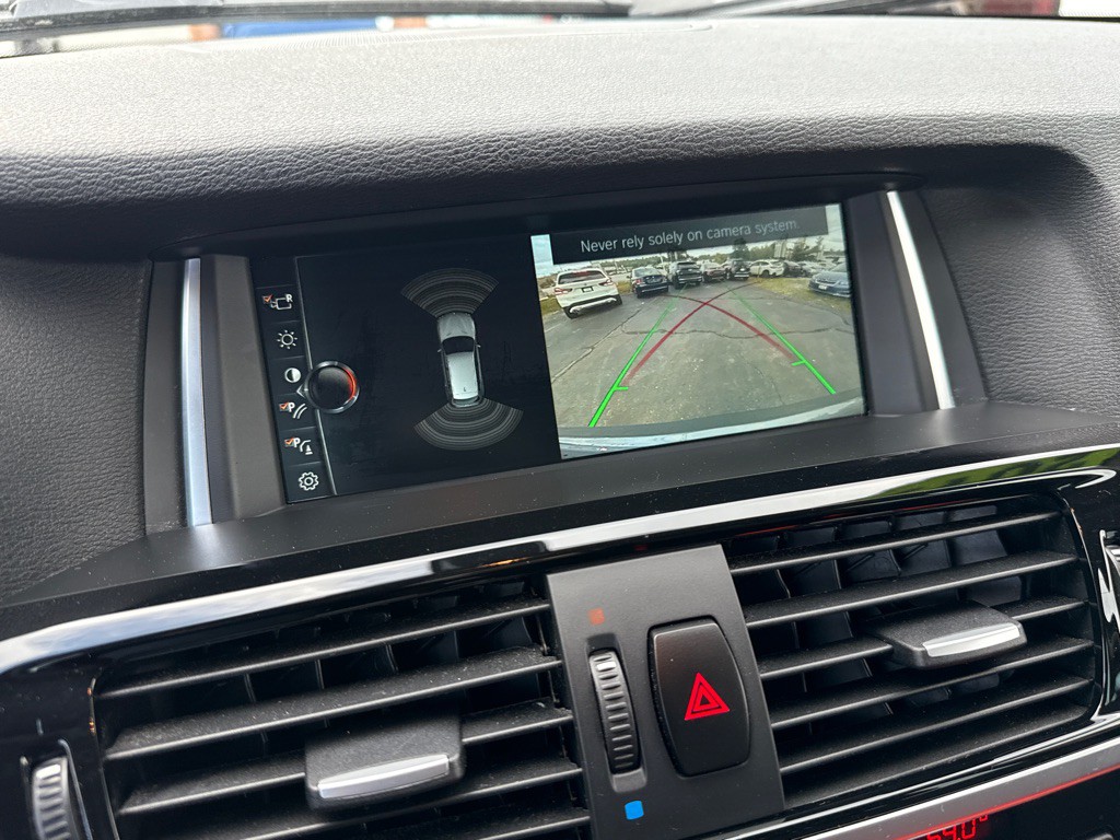 2017 BMW X3 Image 31