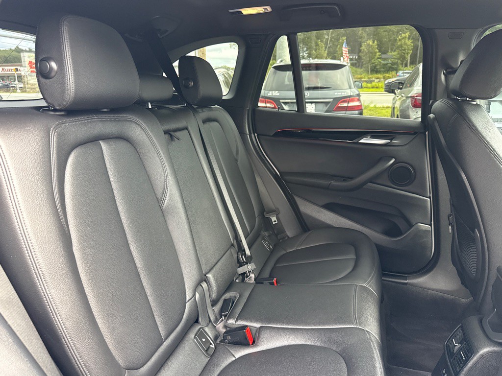 2021 BMW X1 Image 15
