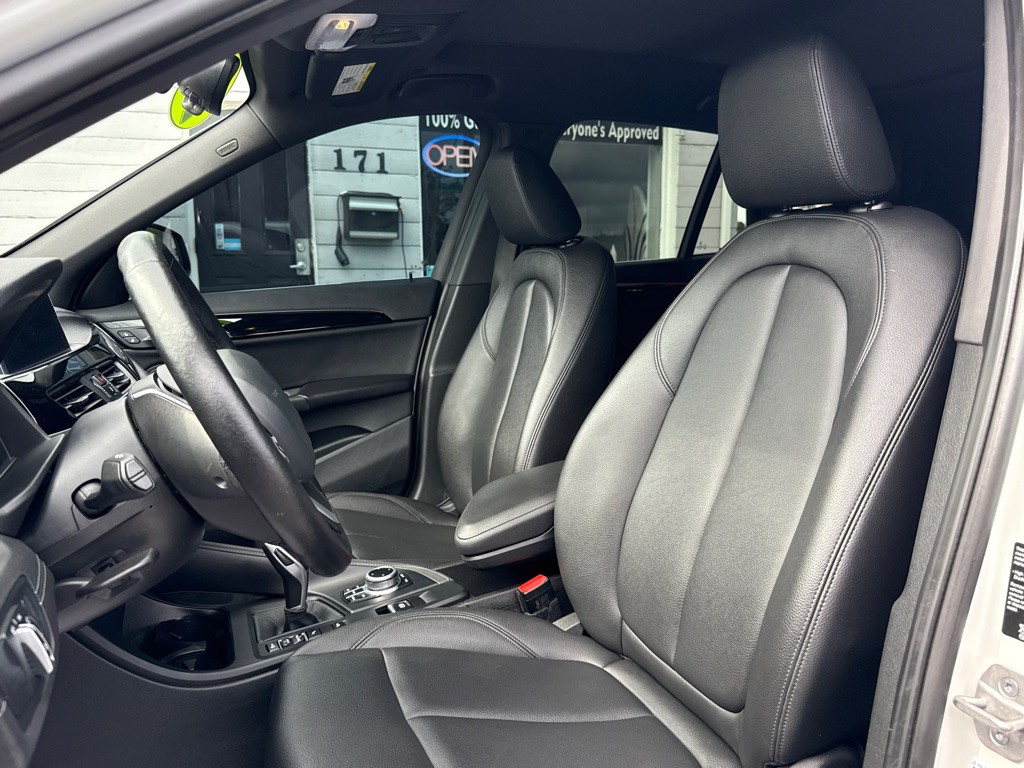 2021 BMW X1 Image 11