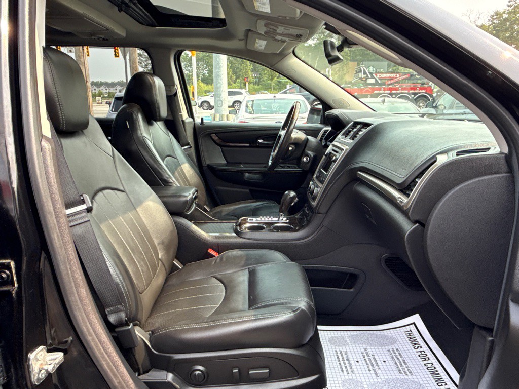 2016 GMC Acadia Image 12