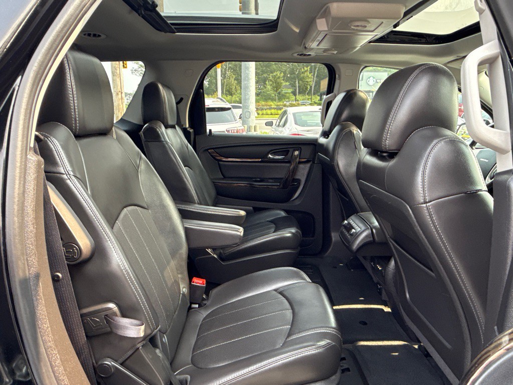 2016 GMC Acadia Image 14