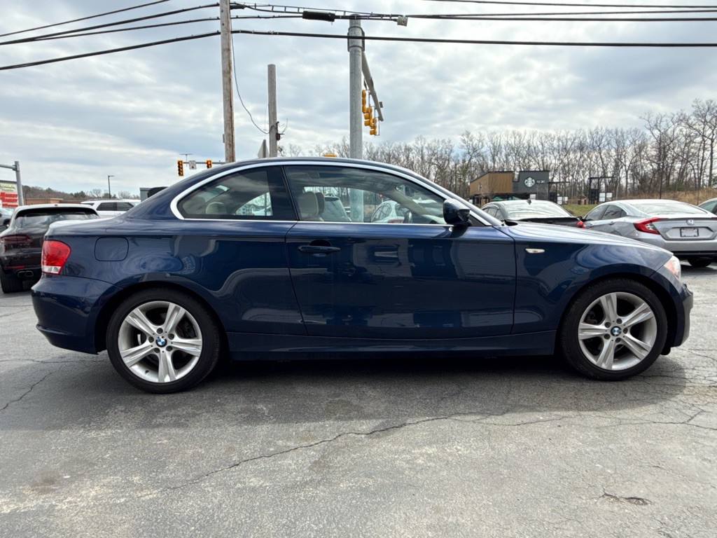 2013 BMW 1 Series Image 6