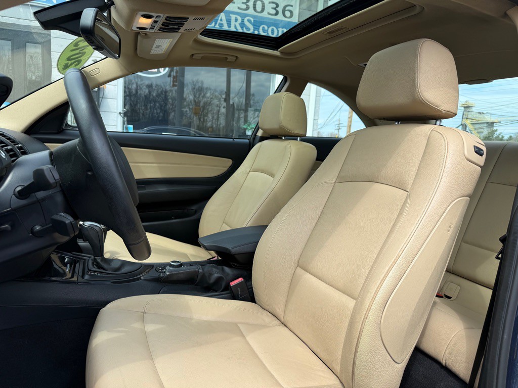 2013 BMW 1 Series Image 10