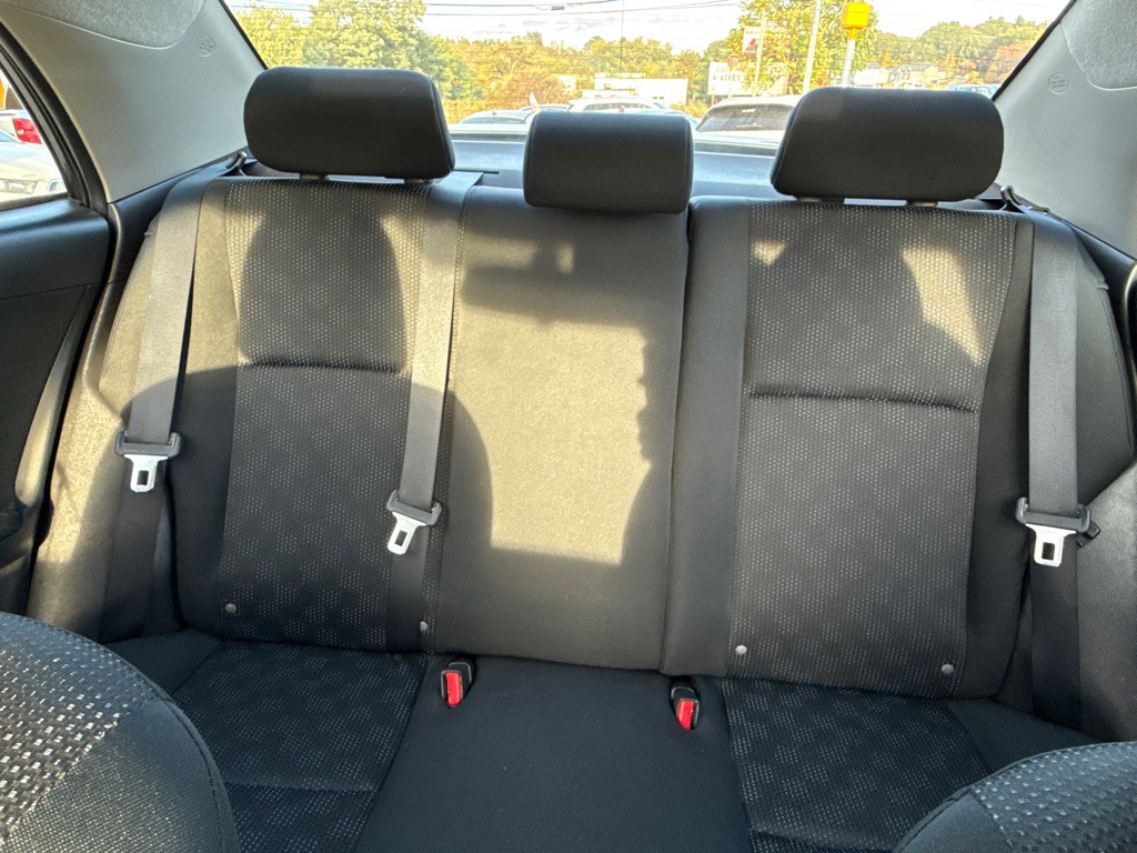 2010 Toyota Corolla Image 10