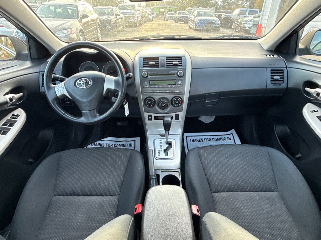 2010 Toyota Corolla Image 23