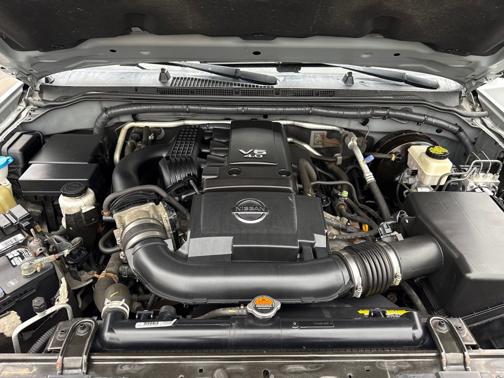 2016 Nissan Frontier Image 23