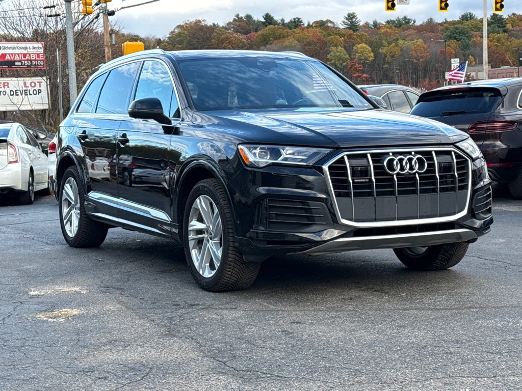 2022 Audi Q7 Image 7