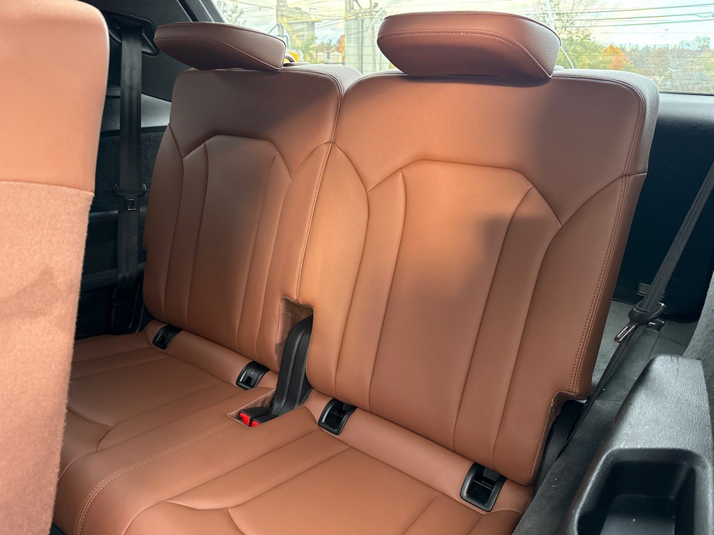 2022 Audi Q7 Image 18