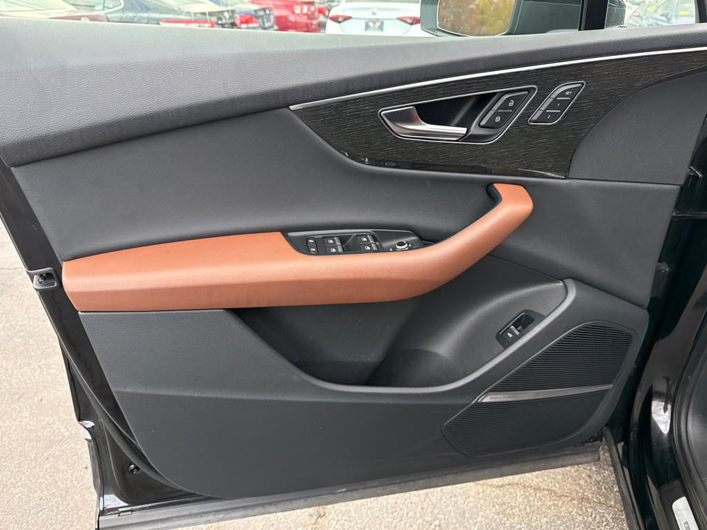 2022 Audi Q7 Image 22