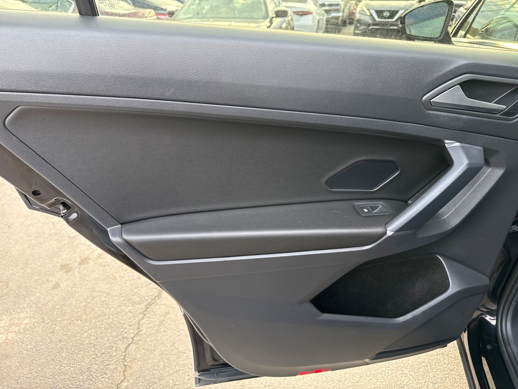2020 Volkswagen Tiguan Image 20