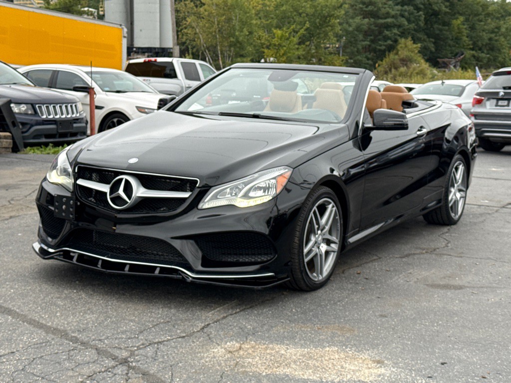 2016 Mercedes-Benz E-Class Image 1