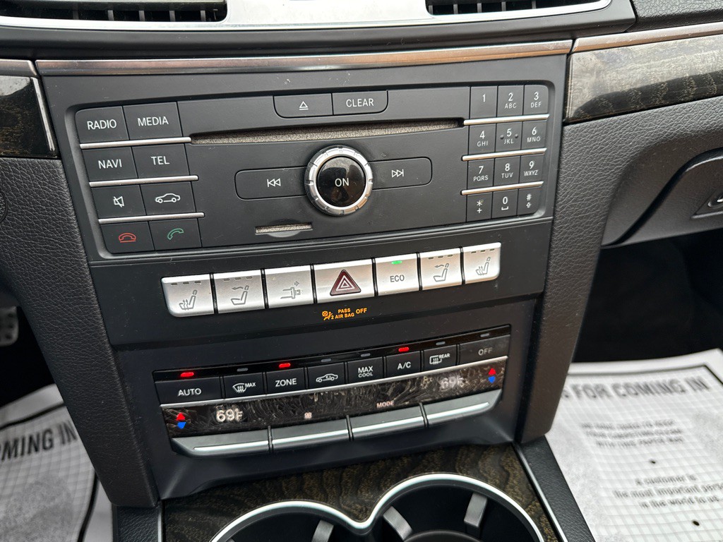 2016 Mercedes-Benz E-Class Image 10