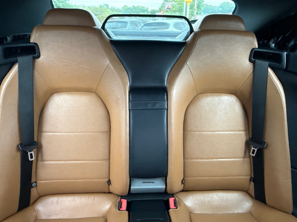 2016 Mercedes-Benz E-Class Image 18