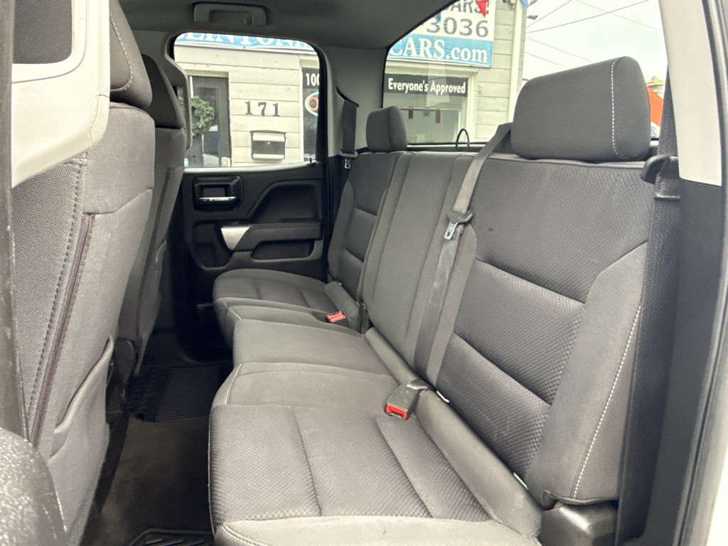 2018 Chevrolet Silverado 1500 Image 12