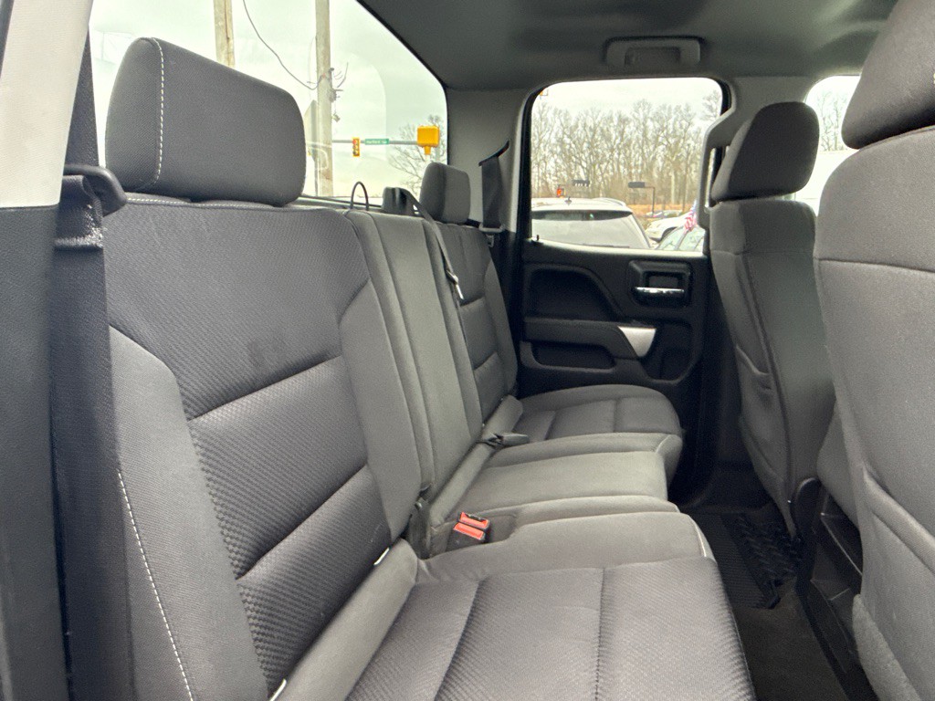 2018 Chevrolet Silverado 1500 Image 16