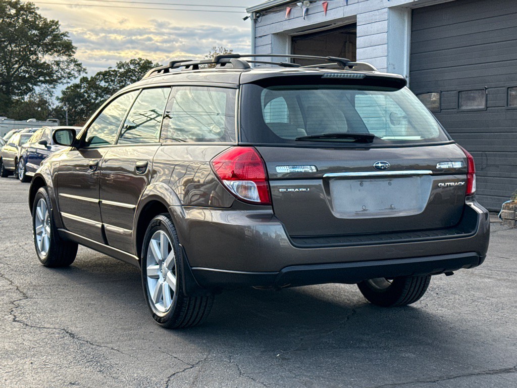 2008 Subaru Outback Image 3