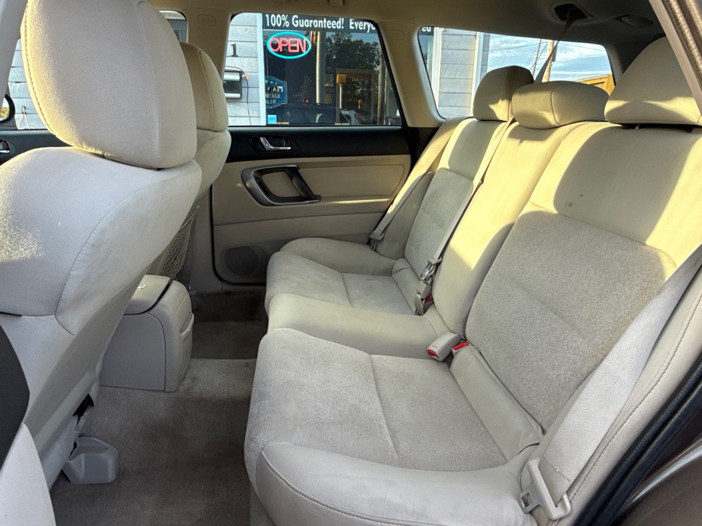 2008 Subaru Outback Image 24