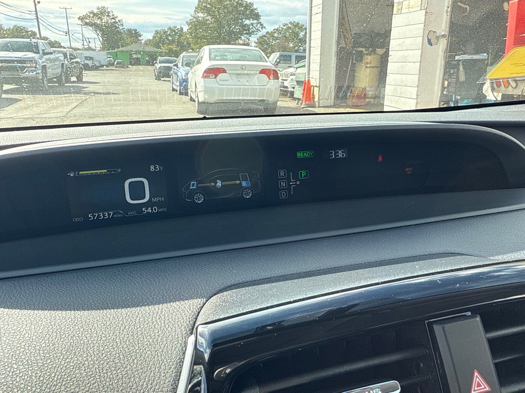 2016 Toyota Prius Image 13