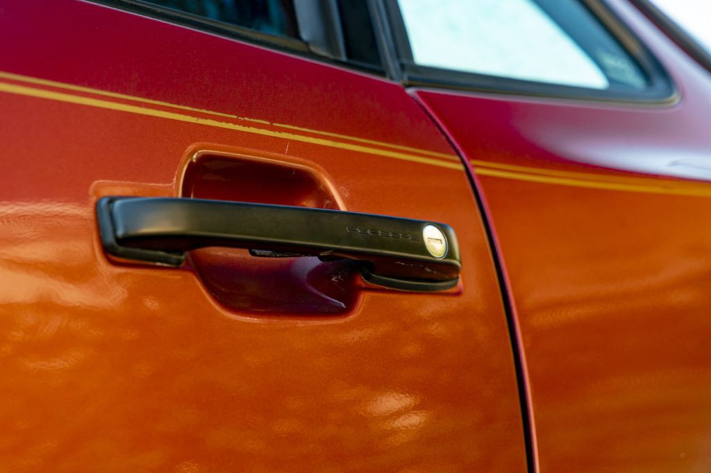 1986 Porsche 944 Image 23