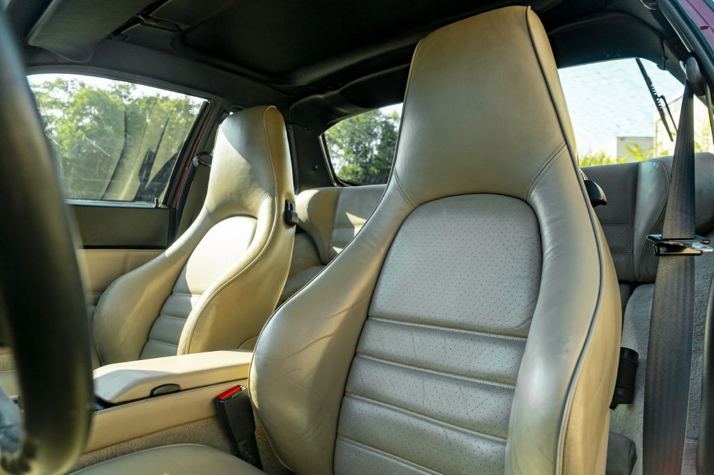 1986 Porsche 944 Image 56