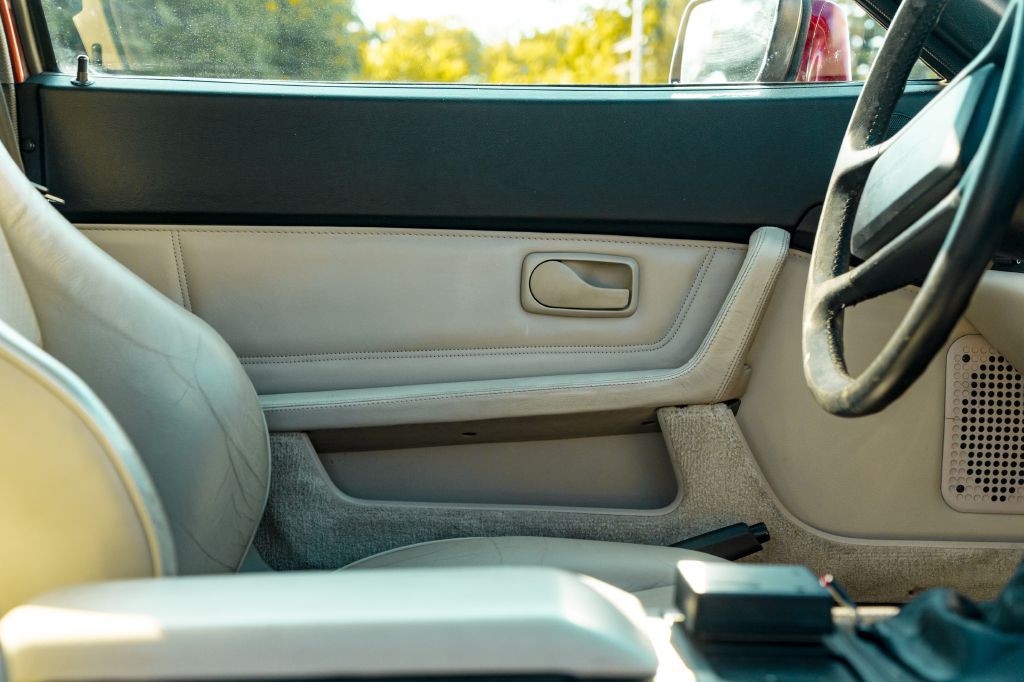 1986 Porsche 944 Image 73