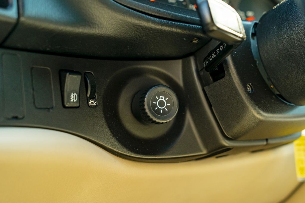 1986 Porsche 944 Image 80