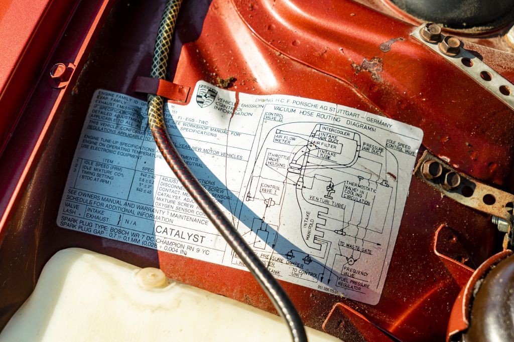 1986 Porsche 944 Image 85