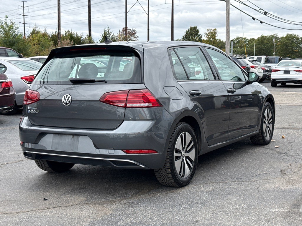 2019 Volkswagen Golf Image 5